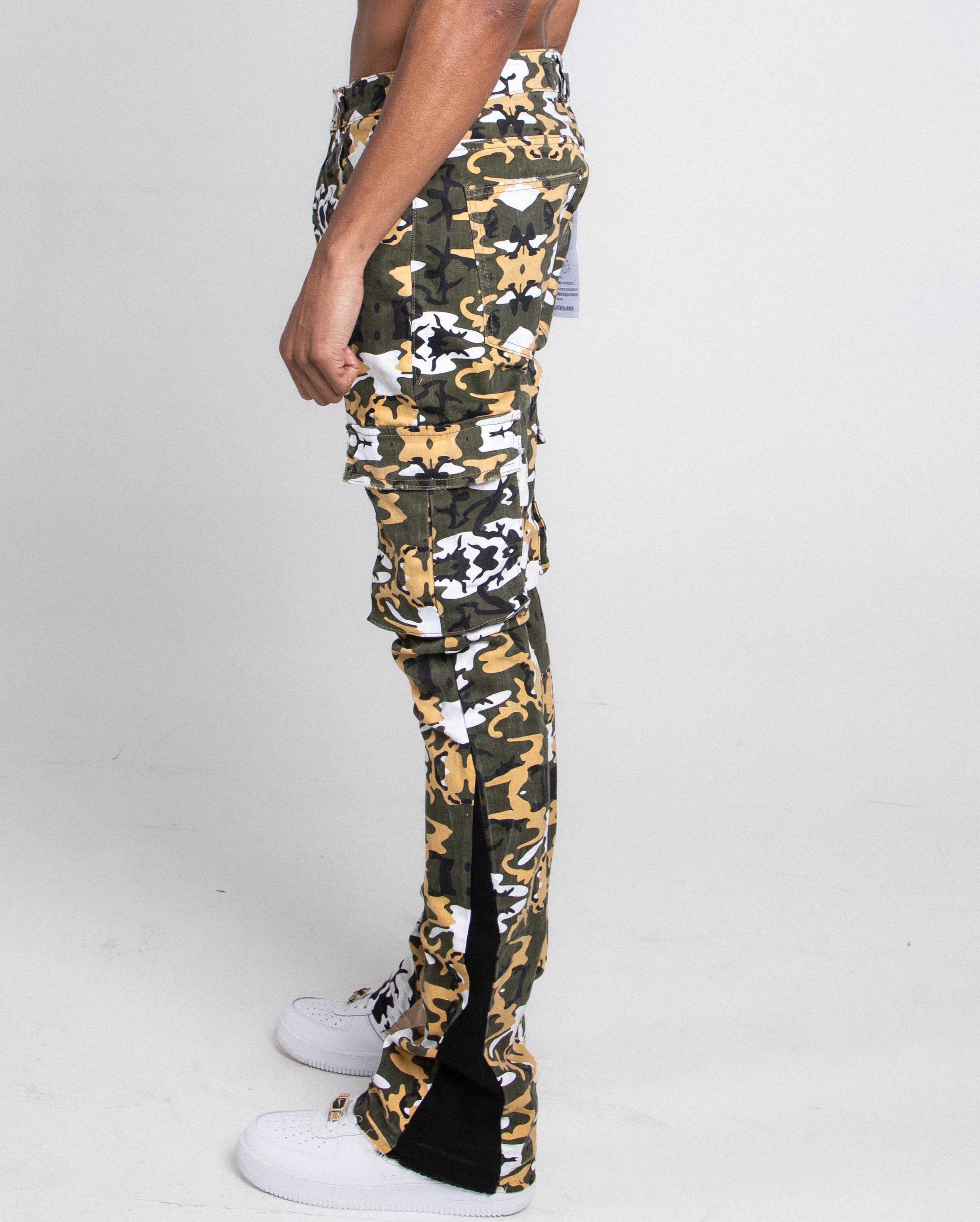 AJS699-10 CAMO STACKED CARGO PANTS